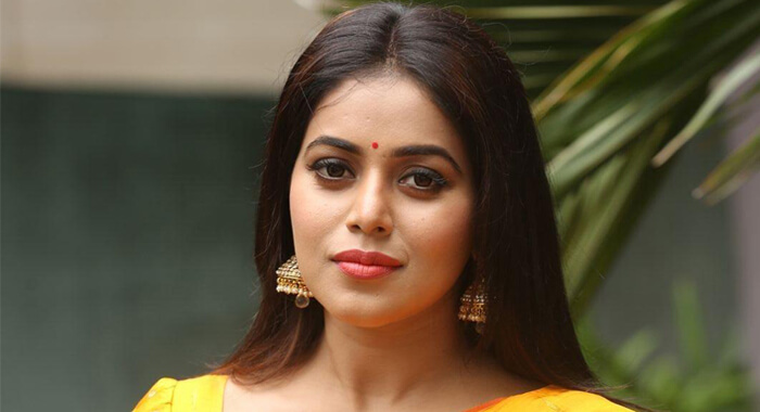 shamna-kasim-about-bold-move-in-new-film