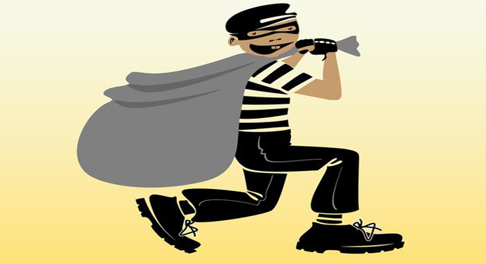 thief-funny-incident-in-a-hotel