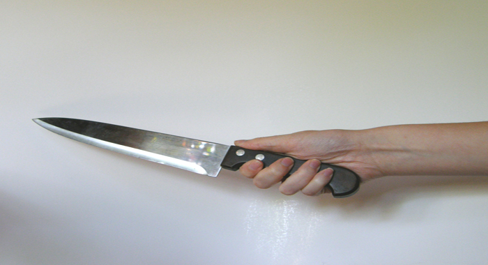 woman-chops-off-husbands-penis-for-playing-too-much-golf