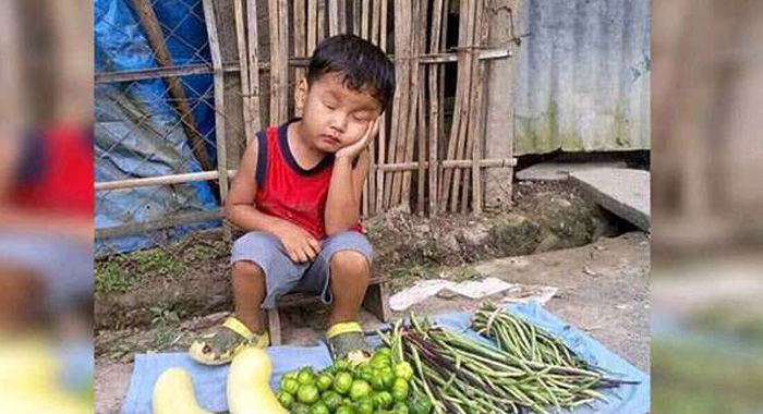 photo-of-boy-who-sell-vegetables
