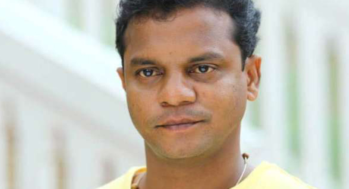 dharmajan-bolgatty-cried-infront-of-media