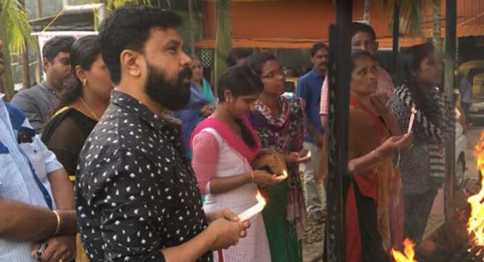 dileep-attend-holy-mass-in-aluva-st-jude-church