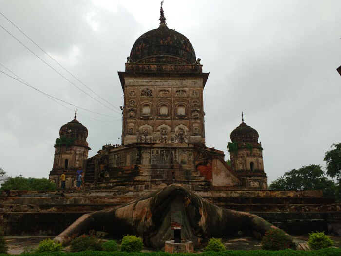 frog-temple-in-uttar-pradesh