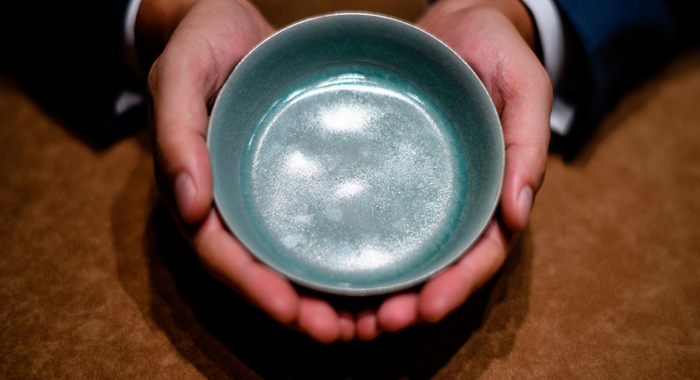 1000-year-old-bowl-from-chinas-song-dynasty-sold-for-us37-7-million