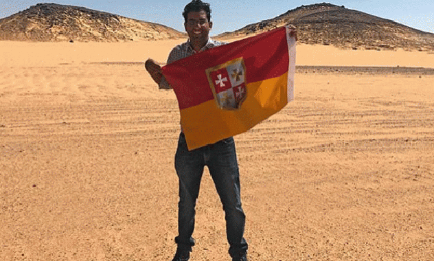 indian-youngster-conquer-egypt-desert