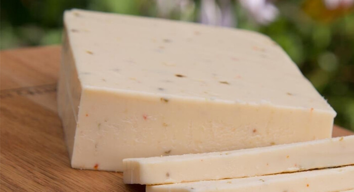 cheese-reduce-heart-disease-stroke-risk