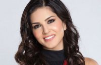 santhosh-pandit-welcomes-sunny-leone-to-kozhikode