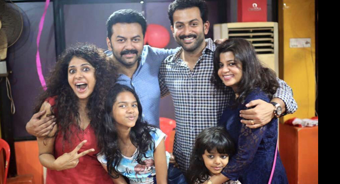 mallika-sukumaran-about-being-a-mother-in-law