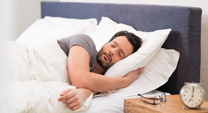 early-bed-time-may-be-warning-sign-for-men