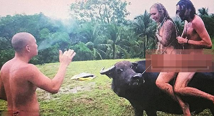 brit-probed-by-cops-after-taking-drunk-tourists-for-naked-rides-on-scared-buffalo-in-the-philippines