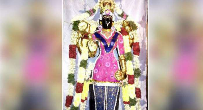 priests-suspended-for-making-goddess-wear-churidar-dress-instead-of-saree