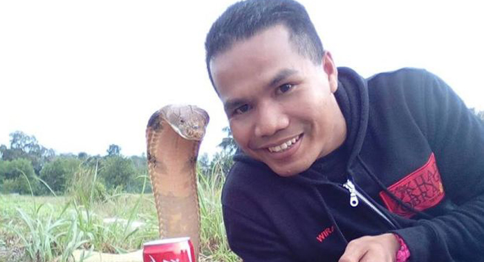 celebrity-snake-whisperer-abu-zarin-hussin-dies-after-cobra-bite