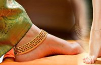 can-we-wear-gold-anklets