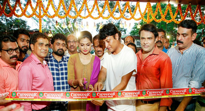 chemmanur-international-jwellers-koyilandi-showroom-inaguration
