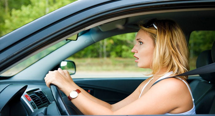 tips-to-avoid-accident-while-breakdown