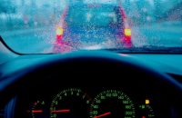 tips-to-drive-safe-while-rain