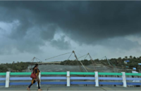 rain-in-kerala-predicts-rain-for-two-days-yellow-alert-issued
