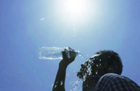 sunburn-after-flood-kerala-temperature-rise