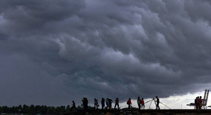 heavy-rain-and-wind-predicted-in-kerala