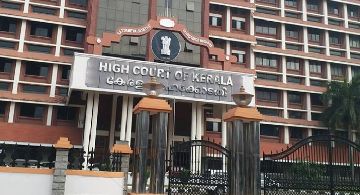high-court-orders-to-give-flood-compensation-in-one-month