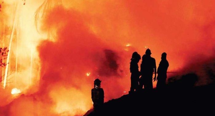 smoke-in-kochi-after-brahmapuram-fire