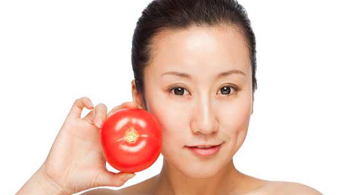 treat-different-skin-issue-with-these-tomato-face-packs