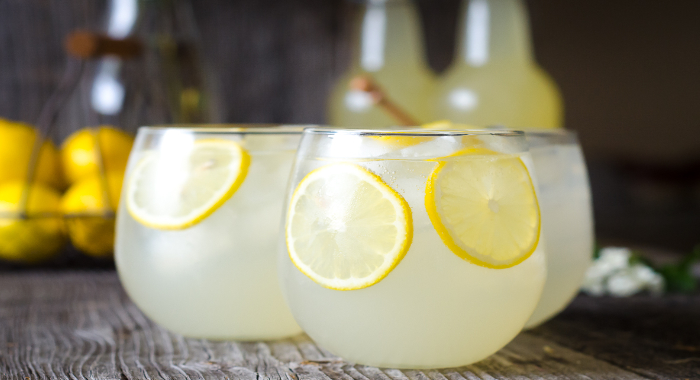 lemon-juice-with-salt-is-best-for-summer-drink
