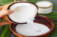 coconut-milk-salt-mix-for-black-heads-skin-care